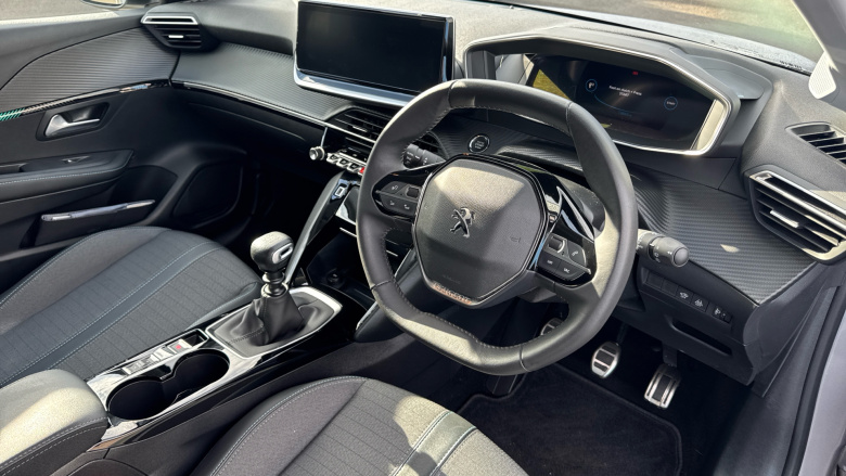 Peugeot 208 1.2 PureTech 100 Allure Premium + 5dr Petrol Hatchback